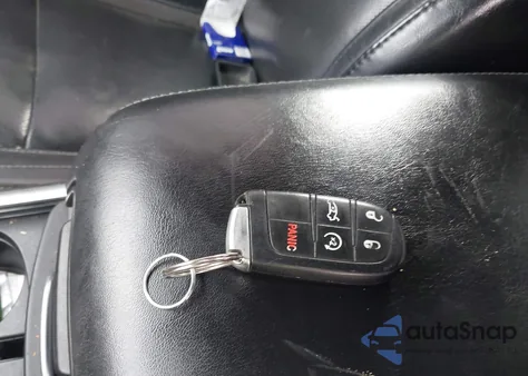 2019 Dodge Charger Sxt Rwd z USA, uszkodzony, nr VIN 2C3CDXBG4KH711627